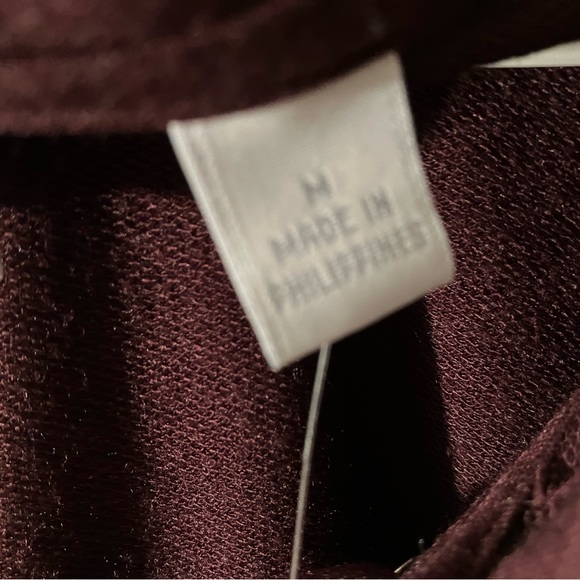 NWT Burgundy long sleeve hooded dress - Picture 6 of 6